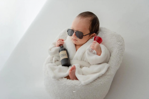 睢县宝宝多大可以喝水