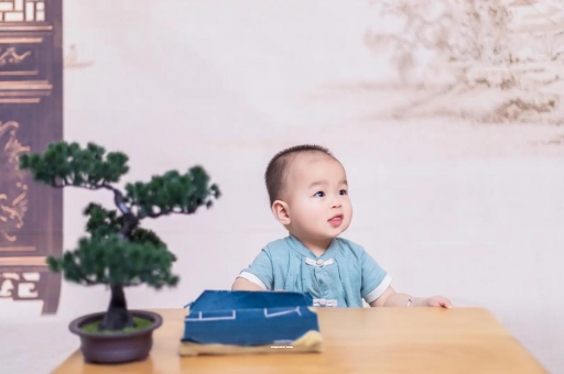 睢县宝宝多大可以吃榴莲